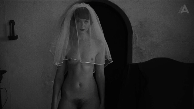 Frida Gustavsson nude - Trolösa s01e03 (2025)