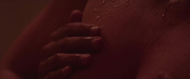 Ludwika Paleta nude - Deseo (2026)