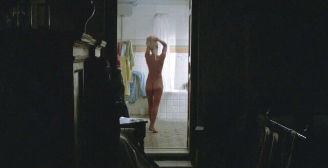 Anne Pouchie nude - The Strange Vice of Mrs. Wardh (1971)