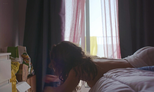 Adèle Exarchopoulos nude - Rien à Foutre (2021) #2