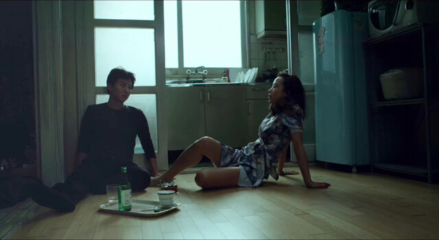 Jeon Do-yeon nude - The Shameless (2015)
