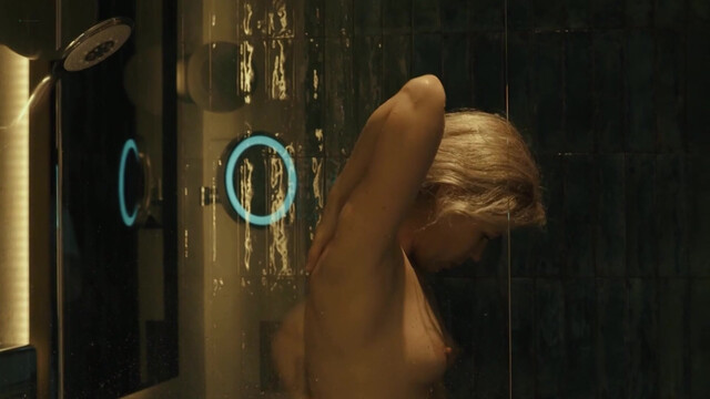 Sophie Reinhart nude, Jennifer Lou nude - Fate (2023)