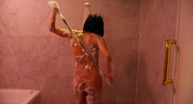 Asuka Hinoi nude, Aoba Kawai nude - Kabukicho Love Hotel (2014)