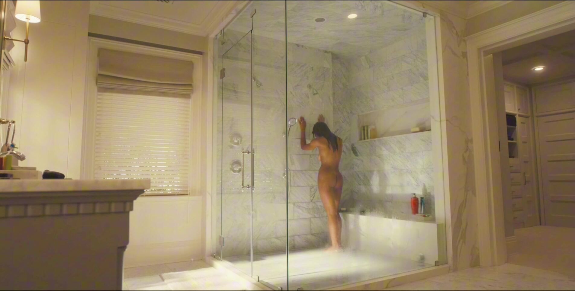 Zoe Saldana nude - Lioness s03e01 (2026)