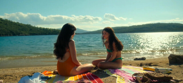 Mina Demirtas sexy, Derya Pınar Ak sexy - Summer House (Yaz Evi) (2026)