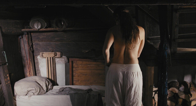 Anna Kaminski nude - The Deserter (Der Deserteur) (2024)