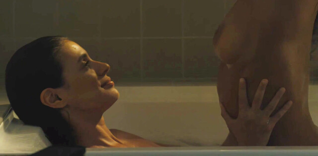 Zoe Saldana nude, Laysla De Oliveira nude, Genesis Rodriguez nude - Lioness s03e02 (2026)