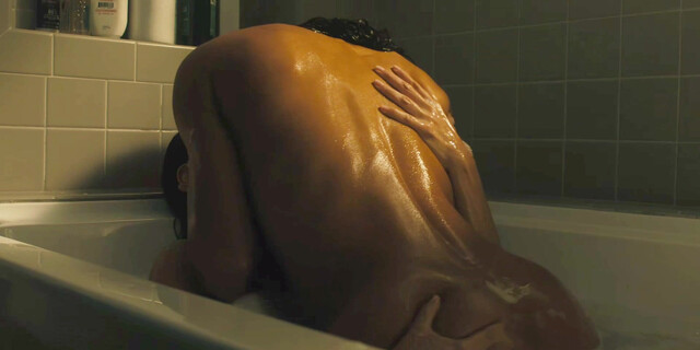 Zoe Saldana nude, Laysla De Oliveira nude, Genesis Rodriguez nude - Lioness s03e02 (2026)