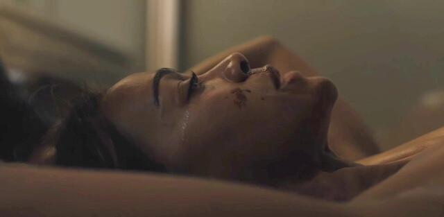 Zoe Saldana nude, Laysla De Oliveira nude, Genesis Rodriguez nude - Lioness s03e02 (2026)