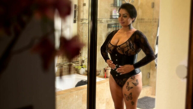 Candy Diamond nude - Treagens' Black Shadows (2026)