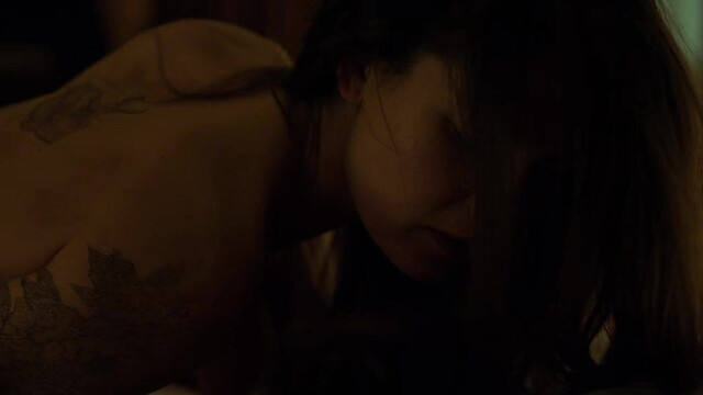 Alexa Davalos sexy - The Punisher s02e01 (2019)