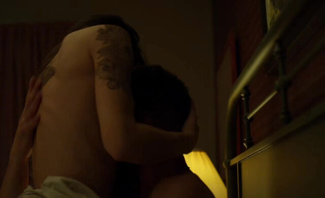 Alexa Davalos sexy - The Punisher s02e01 (2019)