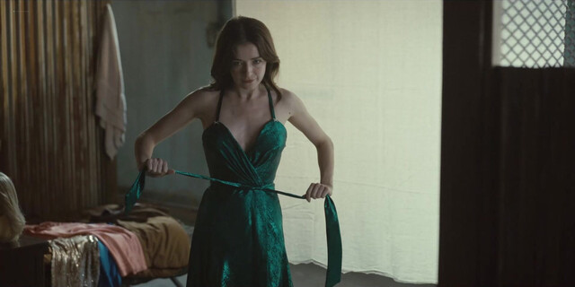 Sarah Bolger nude, Hilary McCormack sexy, Leah Gabrielle Taylor nude, etc - The Westies s01e07 (2026)
