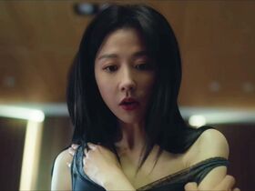 Yu-Wei Shao sexy - Adrift in Love s01e01, e03, e04 (2025)
