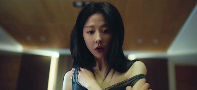 Yu-Wei Shao sexy - Adrift in Love s01e01, e03, e04 (2025)