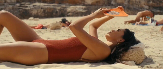Maia Reficco sexy - The Last Sunrise (2026)