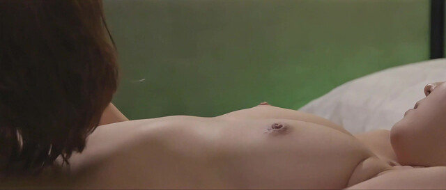 Sung Eun-chae nude, Yeo Min-jeong nude - Let's Go To Rose Motel (2013)