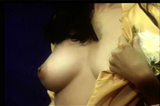 Sakurako Akino nude - Vietnamese Lady (1992)
