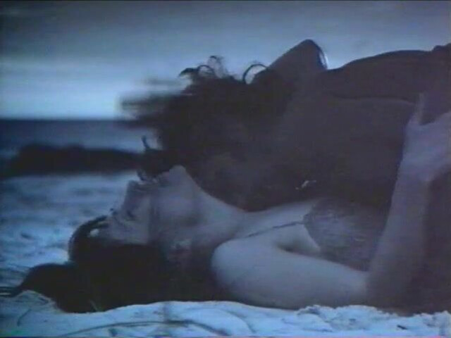 Judy McIntosh nude - Ebbtide (1994)