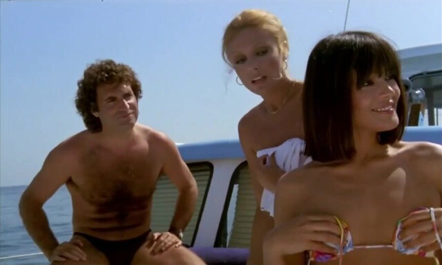 Silvia Tortosa sexy, Montserrat Torras sexy - The Enigma of the Yacht (1983)