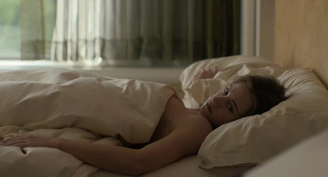 Lili Reinhart sexy - The Love Hypothesi (2026)