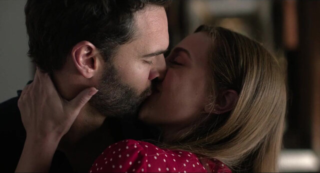 Lili Reinhart sexy - The Love Hypothesi (2026)