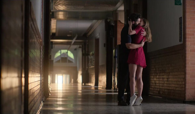 Lili Reinhart sexy - The Love Hypothesi (2026)