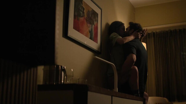 Lili Reinhart sexy - The Love Hypothesi (2026)