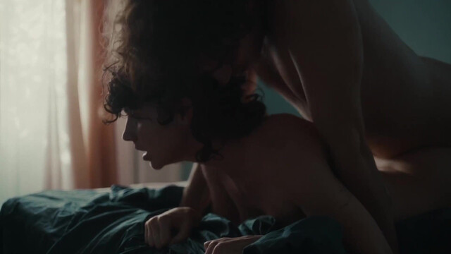 Olivia Delcan nude - El cuento de una noche de verano (A Midsummer Night's Tale) (2024)