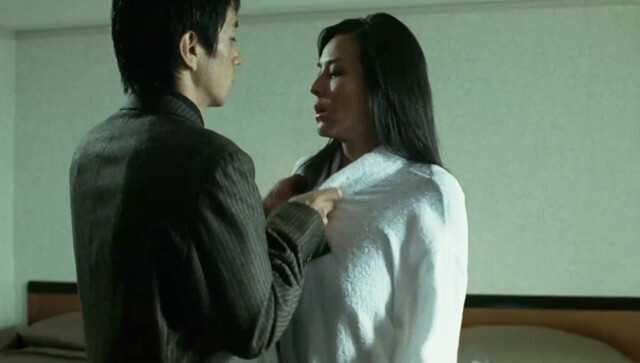 Aya Sugimoto nude - Yakuza Ladies: Burning Desire (2005)