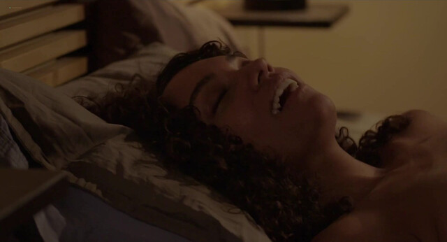 Lyndie Greenwood nude, Quinnlan Ashe nude - The Other People (2025)