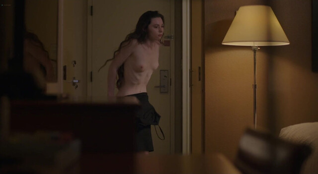 Lyndie Greenwood nude, Quinnlan Ashe nude - The Other People (2025)