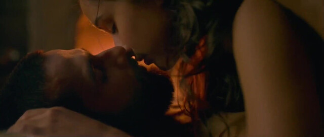 Shraddha Kapoor sexy - Haider (2014)