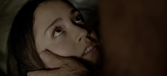 Zuria Vega sexy, Pamela Cortés nude - Inside the Circle (El Círculo) s01 (2026)