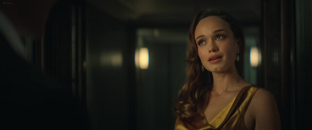 Rose Williams, Honor Swinton Byrne - WAR s01e01-02 (2026)