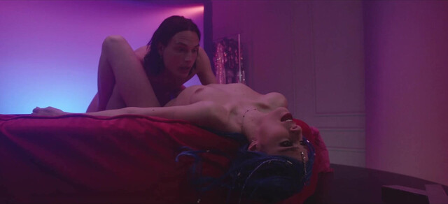 Alexia Cozzi nude, Shaen Barletta nude - Blue (2026)