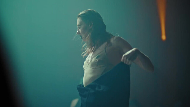 Linda Lapinsh sexy, Anastasiya Vyadro nude, Anna Tsygankova nude, etc - Iskusstvo padeniya  s01e01-06 (2026)