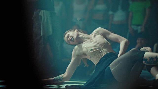 Linda Lapinsh sexy, Anastasiya Vyadro nude, Anna Tsygankova nude, etc - Iskusstvo padeniya  s01e01-06 (2026)