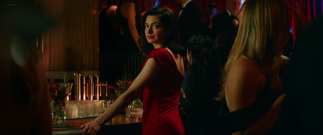 Dakota Johnson nude, Anne Hathaway nude - Verity (2026)