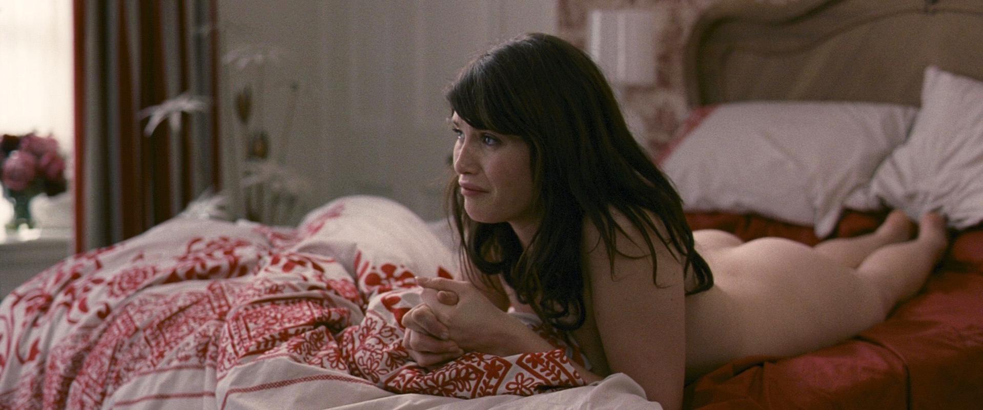 <b>Gemma</b> <b>Arterton</b> nude - Tamara Drewe (2010) .