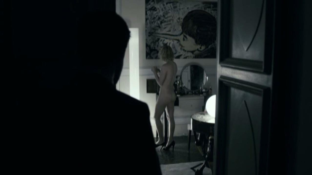 Nude Video Celebs Carolina Crescentini Nude Lindustriale 2011 9579