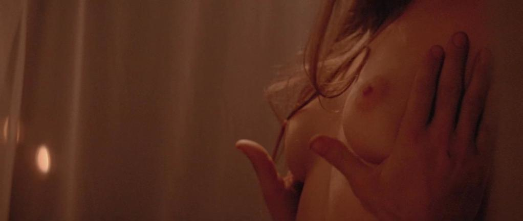 Angelina Jolie nude - Cyborg 2 (1993)