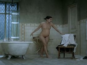 Virginie Ledoyen nude - Saint Ange (2004)