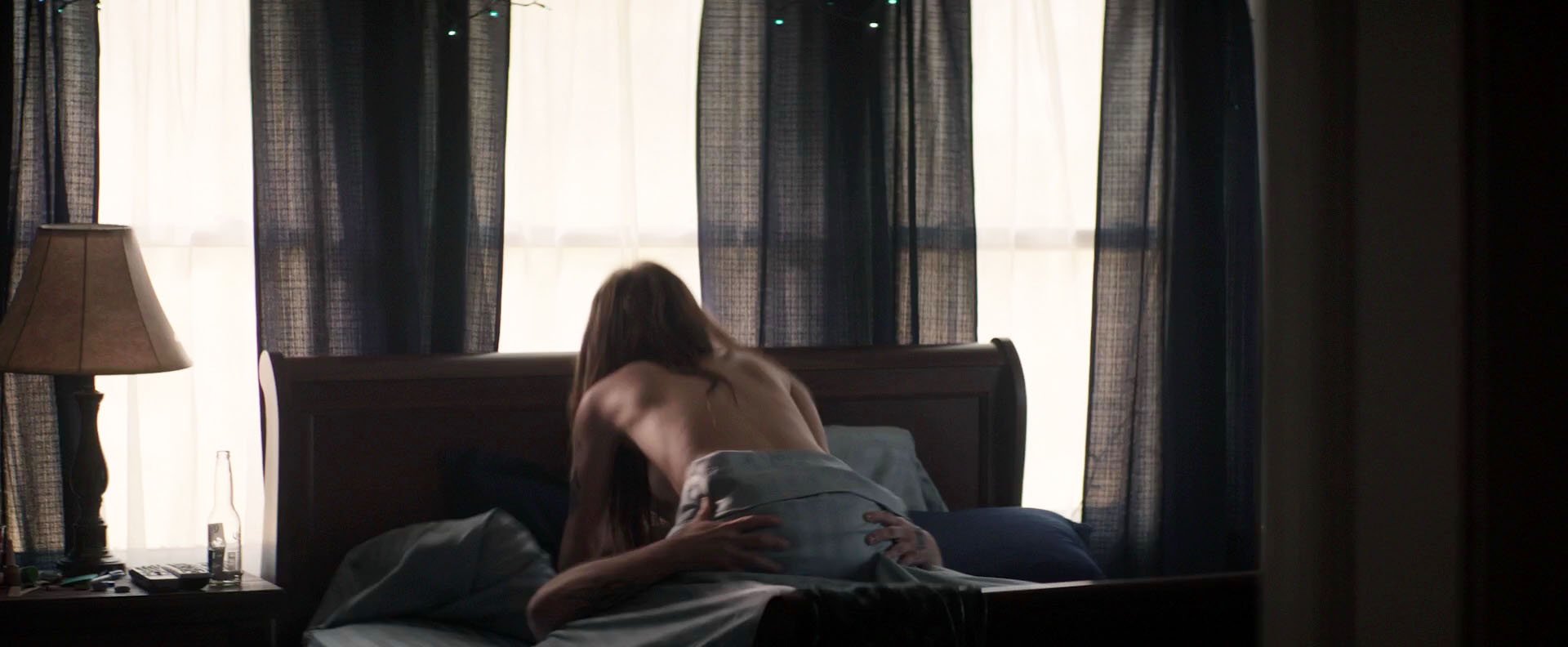 Zoey Deutch shows side boob in a short sex scene from Vincent N Roxxy (2016...