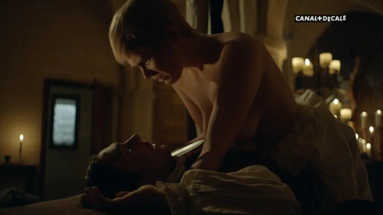 Hannah Arterton nude - Versailles s02e07 (2017)