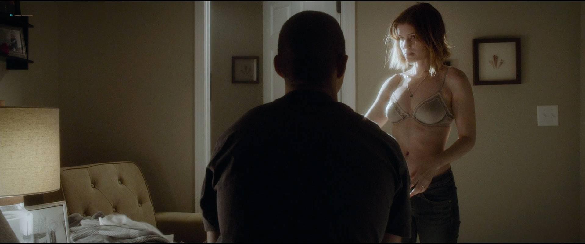 Kate Mara nude - House of Cards s02e01 (2014) .