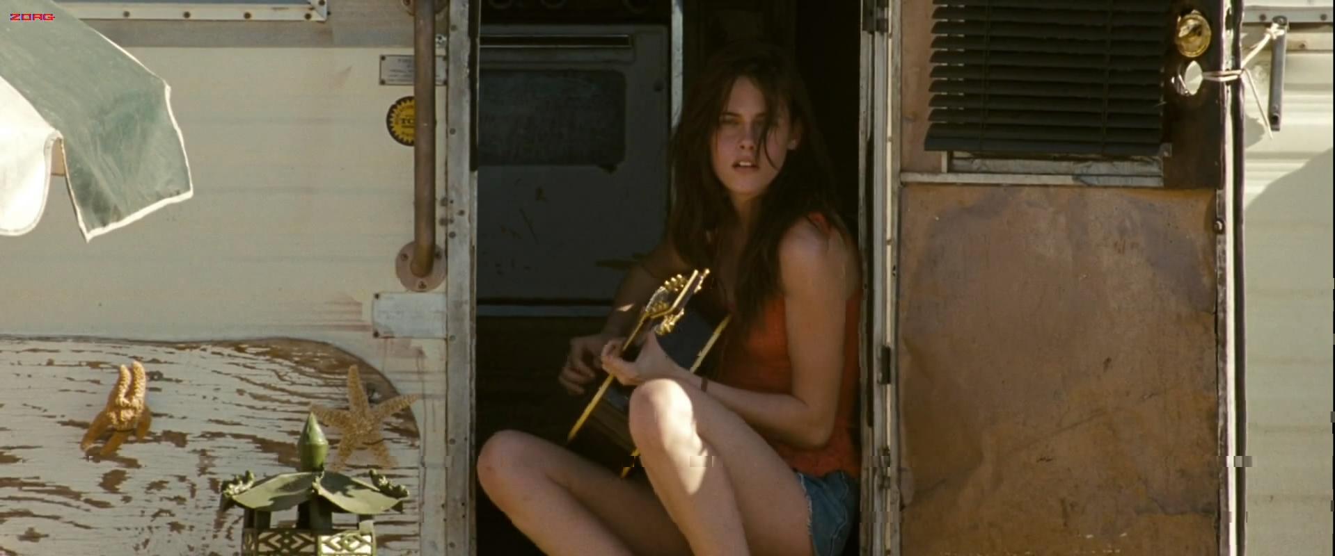 Kristen Stewart, Into the wild, nude celebs, nude scene, nude on tv s...