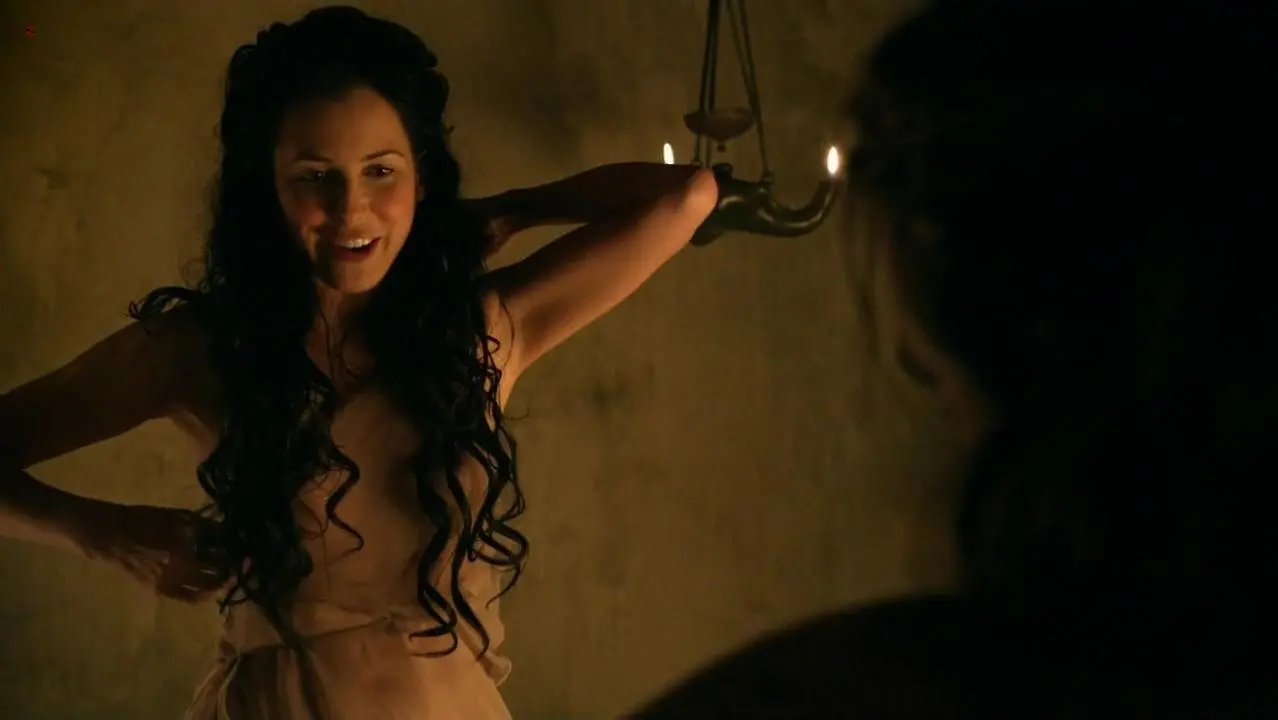 Delaney Tabron nude - Spartacus s02e05 (2012)