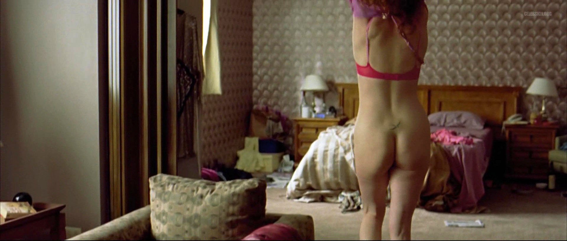 Tilda Swinton sexy - Deep End (2001) .