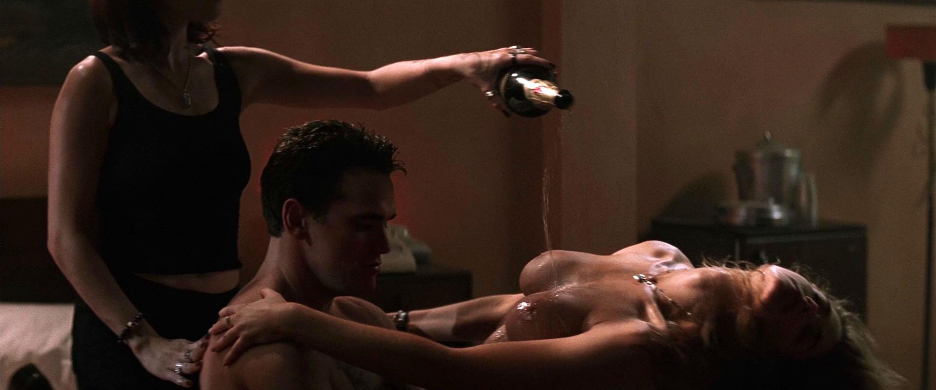Denise Richards in nude scene from Wild Things which was released in 1998. 